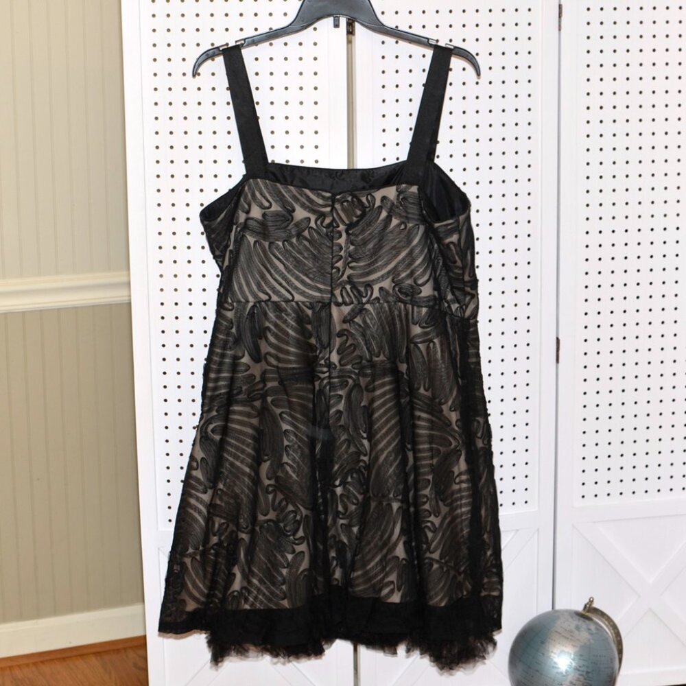 Plus Size 20W R&M Richards Black Mesh Over Nude Cocktail Party Full Skirt Dress - Picture 2 of 16